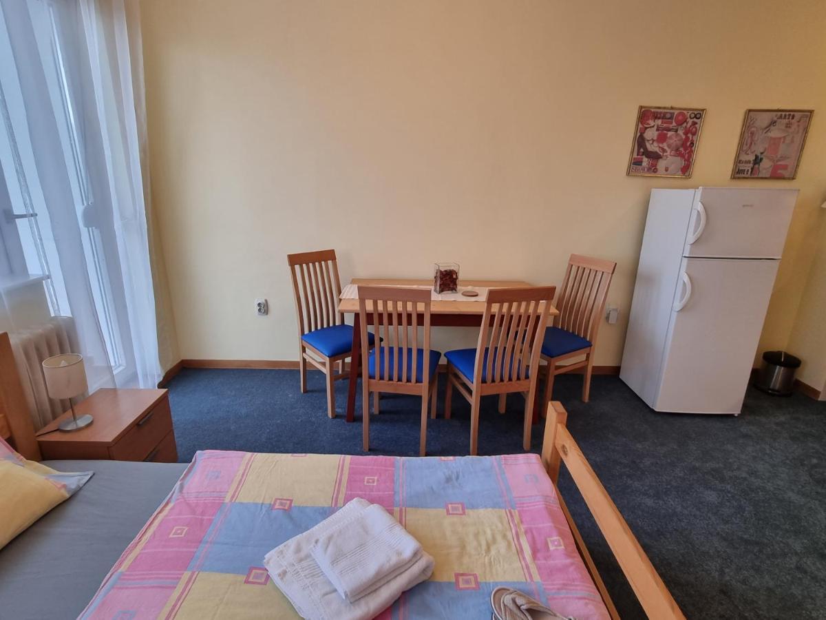 Spirit Apartments Belgrado Buitenkant foto