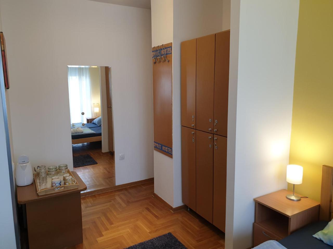 Spirit Apartments Belgrado Buitenkant foto